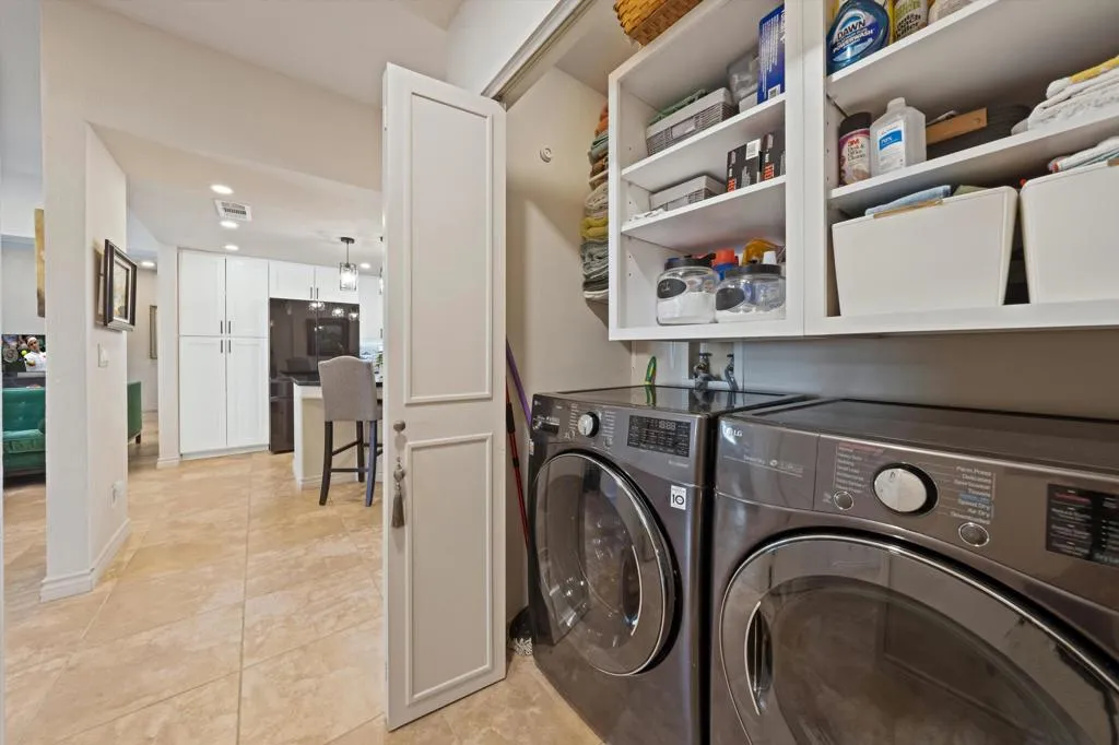 54121 Oakhill, La Quinta, California 92253 home-pic-32